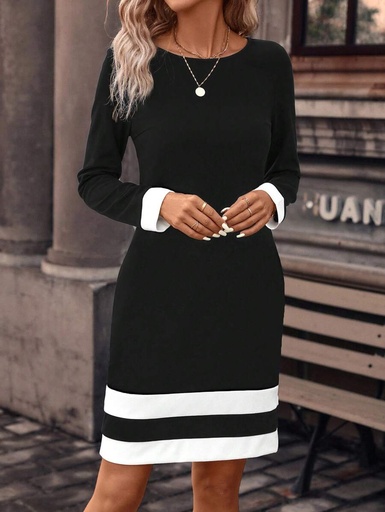  Clasi Women's Black And White Striped Tee Dress